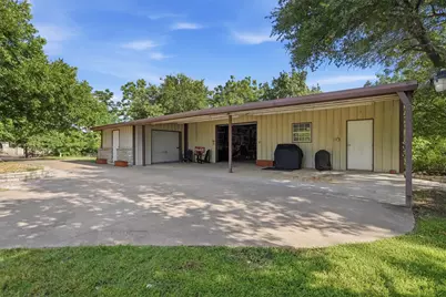3218 Sunrise Court, Granbury, TX 76048 - Photo 35