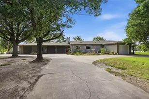 3218 Sunrise Ct, Granbury, TX 76048 - Photo 1