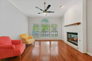 1929 Highland Park Cir, Denton, TX 76205 - Photo 3