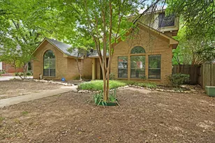 1929 Highland Park Cir, Denton, TX 76205 - Photo 1