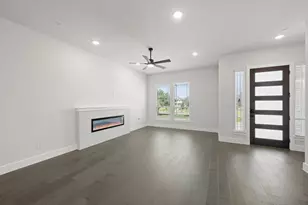 12735 Rutland Dr, Farmers Branch, TX 75234 - Photo 9