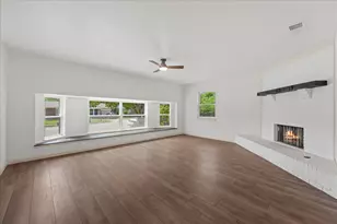 2002 Shawnee St, Denton, TX 76209 - Photo 5