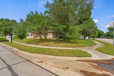 2002 Shawnee Street, Denton, TX 76209 - Photo 25