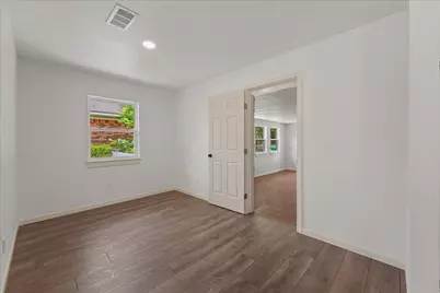 2002 Shawnee Street, Denton, TX 76209 - Photo 19