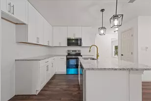 2002 Shawnee St, Denton, TX 76209 - Photo 1