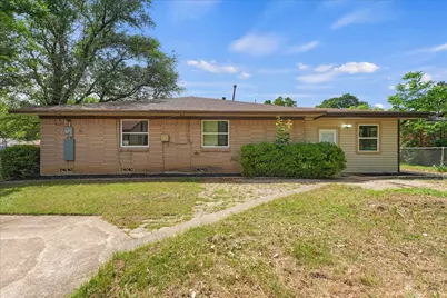 2002 Shawnee Street, Denton, TX 76209 - Photo 29