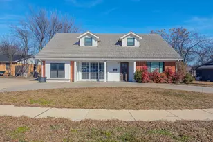 109 W Marguerita Dr, Garland, TX 75040 - Photo 1