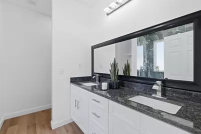2406 Naoma Street, Dallas, TX 75241 - Photo 13
