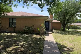 342 Turtle Cove, Abilene, TX 79601 - Photo 3