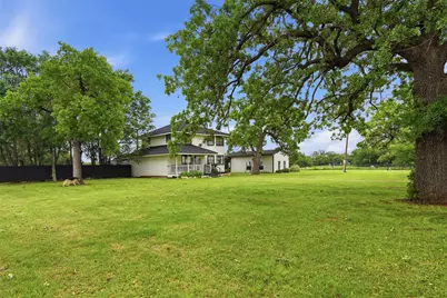 2182 Sunflower Road, Paradise, TX 76073 - Photo 9