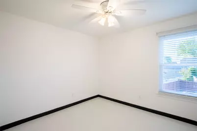 2044 Hillshire Drive, Lewisville, TX 75067 - Photo 23