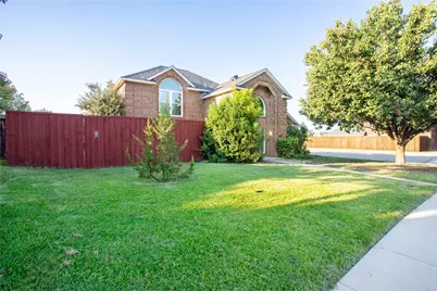 2044 Hillshire Drive, Lewisville, TX 75067 - Photo 3