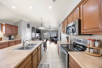 1117 Ponderosa Drive, Aubrey, TX 76227 - Photo 11