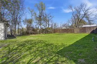 308 W Lamm St, Blue Ridge, TX 75424 - Photo 25