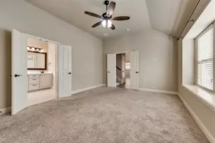 550 Lily St, Crowley, TX 76036 - Photo 15