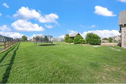 13310 McAllen Lane, Justin, TX 76247 - Photo 37