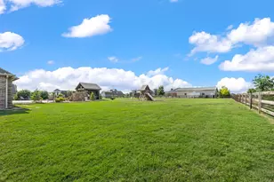 13310 McAllen Ln, Justin, TX 76247 - Photo 39