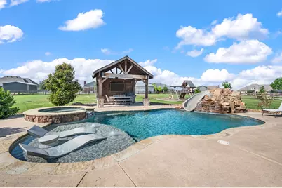 13310 McAllen Lane, Justin, TX 76247 - Photo 3