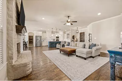 13310 McAllen Lane, Justin, TX 76247 - Photo 9