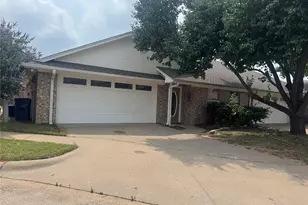 1010 Teresa Ct, Granbury, TX 76048 - Photo 1