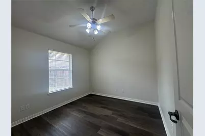 1010 Teresa Court, Granbury, TX 76048 - Photo 11
