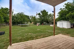 535 Northside Ave, Lewisville, TX 75057 - Photo 23