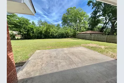 306 Line Drive, Gainesville, TX 76240 - Photo 5