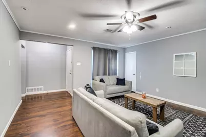 9645 Limestone Drive, Dallas, TX 75217 - Photo 3