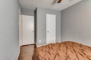 9645 Limestone Dr, Dallas, TX 75217 - Photo 13
