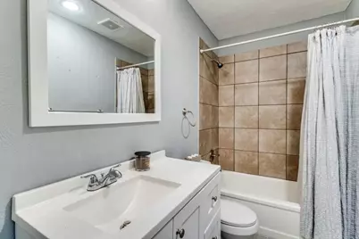9645 Limestone Drive, Dallas, TX 75217 - Photo 11