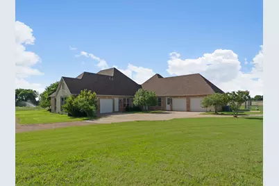 2300 Berend Road, Pilot Point, TX 76258 - Photo 3