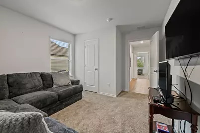 943 Buttercup Drive, Pilot Point, TX 76258 - Photo 11