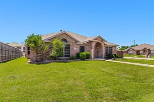 7202 Maplewood Dr, Rowlett, TX 75089 - Photo 3
