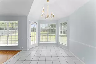 6903 Hawaii Ln, Arlington, TX 76016 - Photo 9
