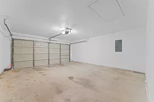 6903 Hawaii Ln, Arlington, TX 76016 - Photo 15