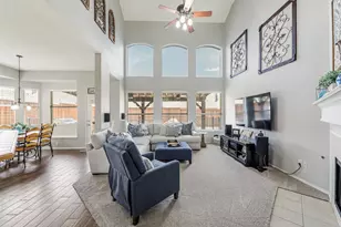 8653 Shakespeare Ln, Frisco, TX 75036 - Photo 9