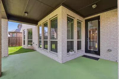 2425 Hunters Boulevard, Lewisville, TX 75056 - Photo 33