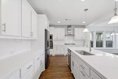 2425 Hunters Boulevard, Lewisville, TX 75056 - Photo 13