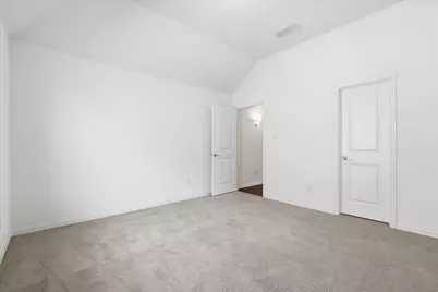 2425 Hunters Boulevard, Lewisville, TX 75056 - Photo 29