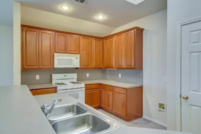 9804 Westmere Lane, Fort Worth, TX 76108 - Photo 11