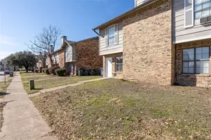 2813 Wimbledon Ct, Garland, TX 75041 - Photo 23