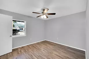 3450 Silverhill Dr, Dallas, TX 75241 - Photo 13