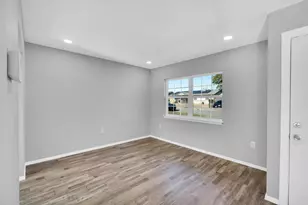 3450 Silverhill Dr, Dallas, TX 75241 - Photo 3