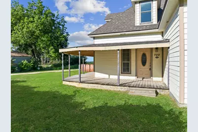 700 Harrel Avenue, Bynum, TX 76631 - Photo 3