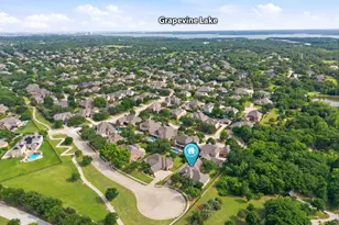 4615 Wild Honey Ct, Flower Mound, TX 75022 - Photo 3