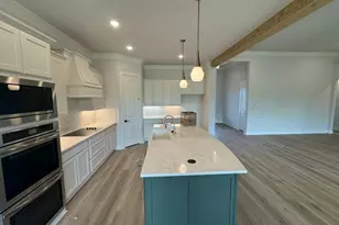 709 Water Side Dr, Van Alstyne, TX 75495 - Photo 9