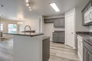 1024 Heberle Dr, Burleson, TX 76028 - Photo 11