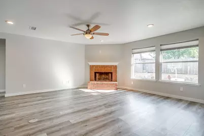 1024 Heberle Drive, Burleson, TX 76028 - Photo 21