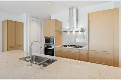 2900 McKinnon Street #406, Dallas, TX 75201 - Photo 3