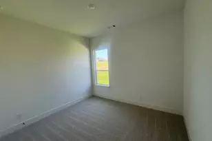 707 Water Side Dr, Van Alstyne, TX 75495 - Photo 17